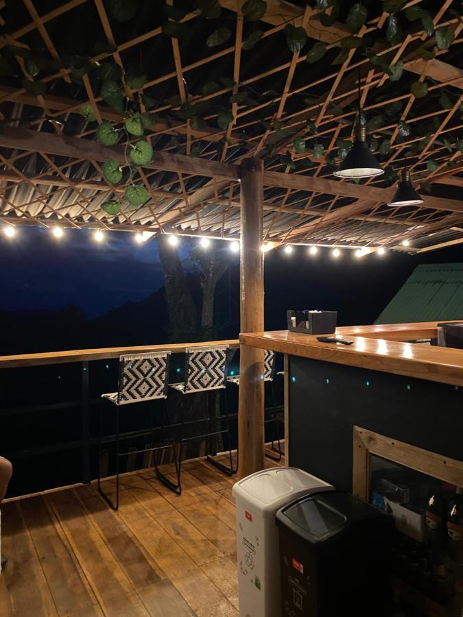 Hostal Ana ซันตามาร์ตา ภายนอก รูปภาพ